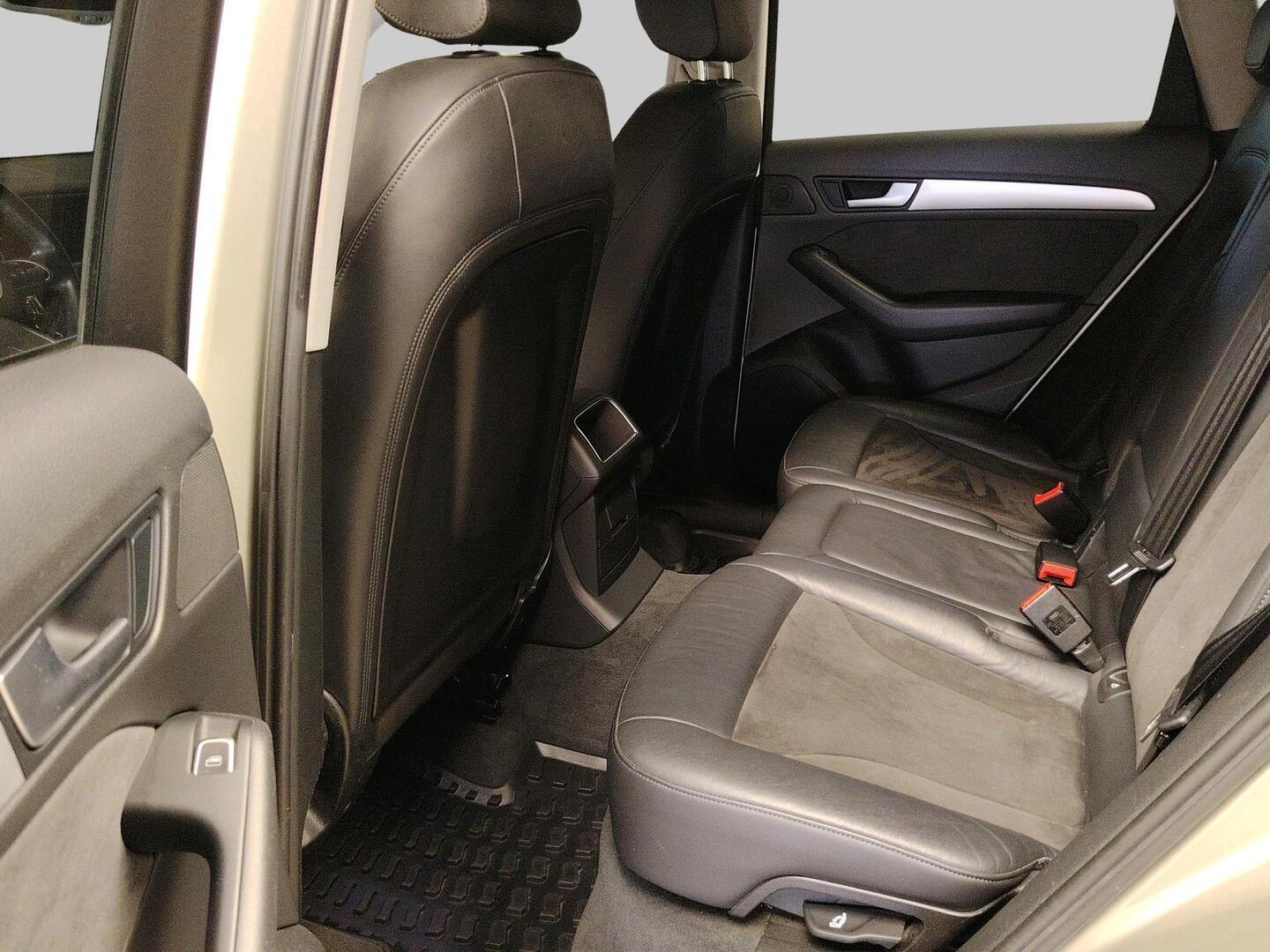AUDI Q5 2015