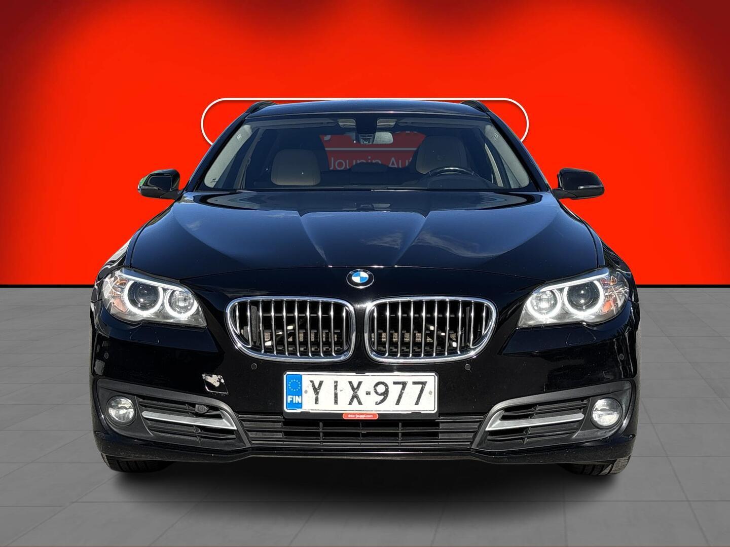 BMW 518 2015