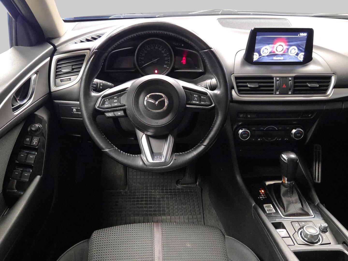 MAZDA 3 2017