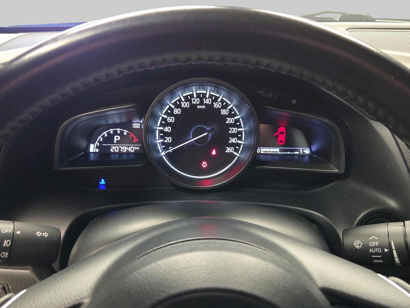 MAZDA 3 2017