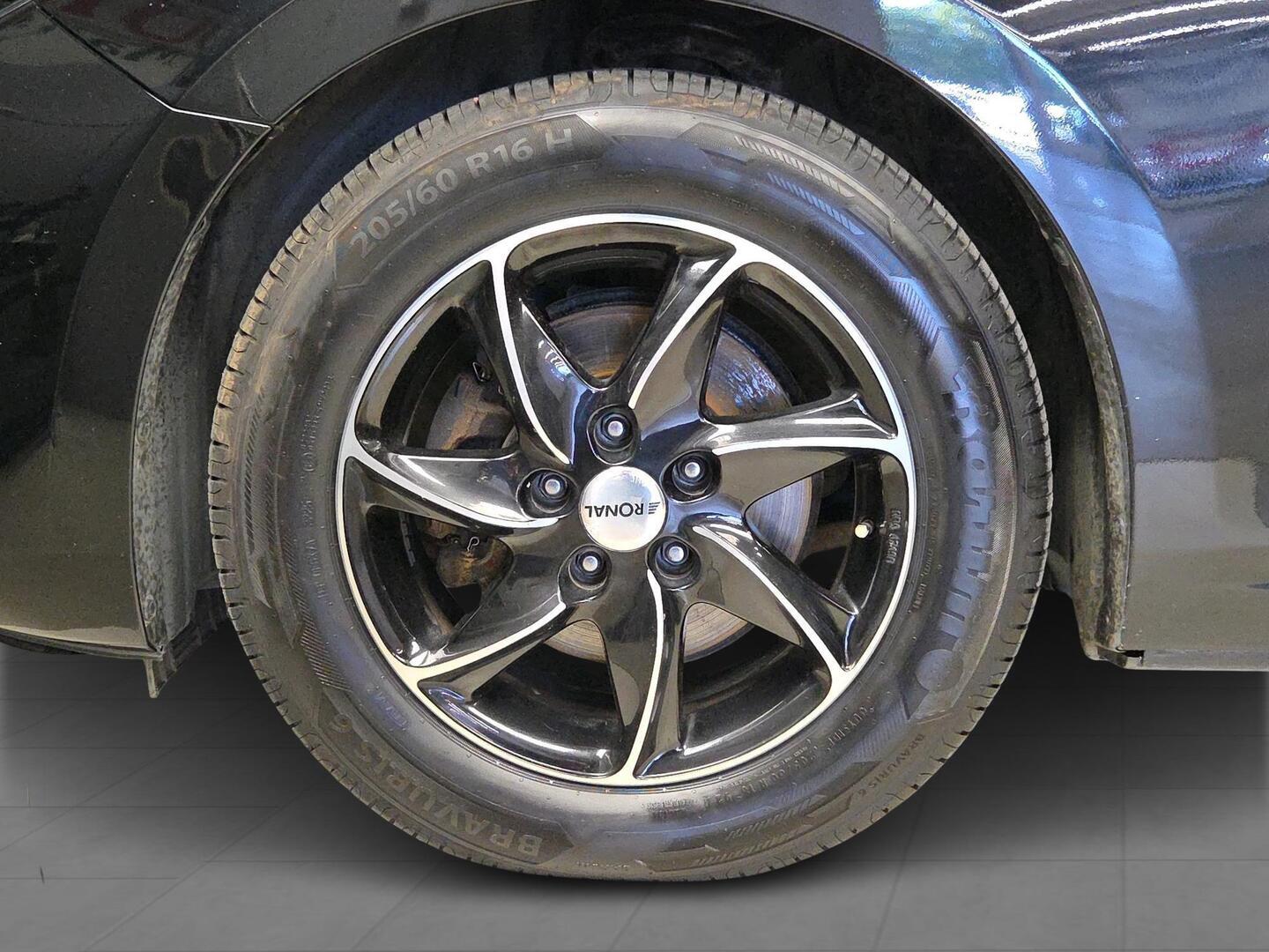MAZDA 3 2017