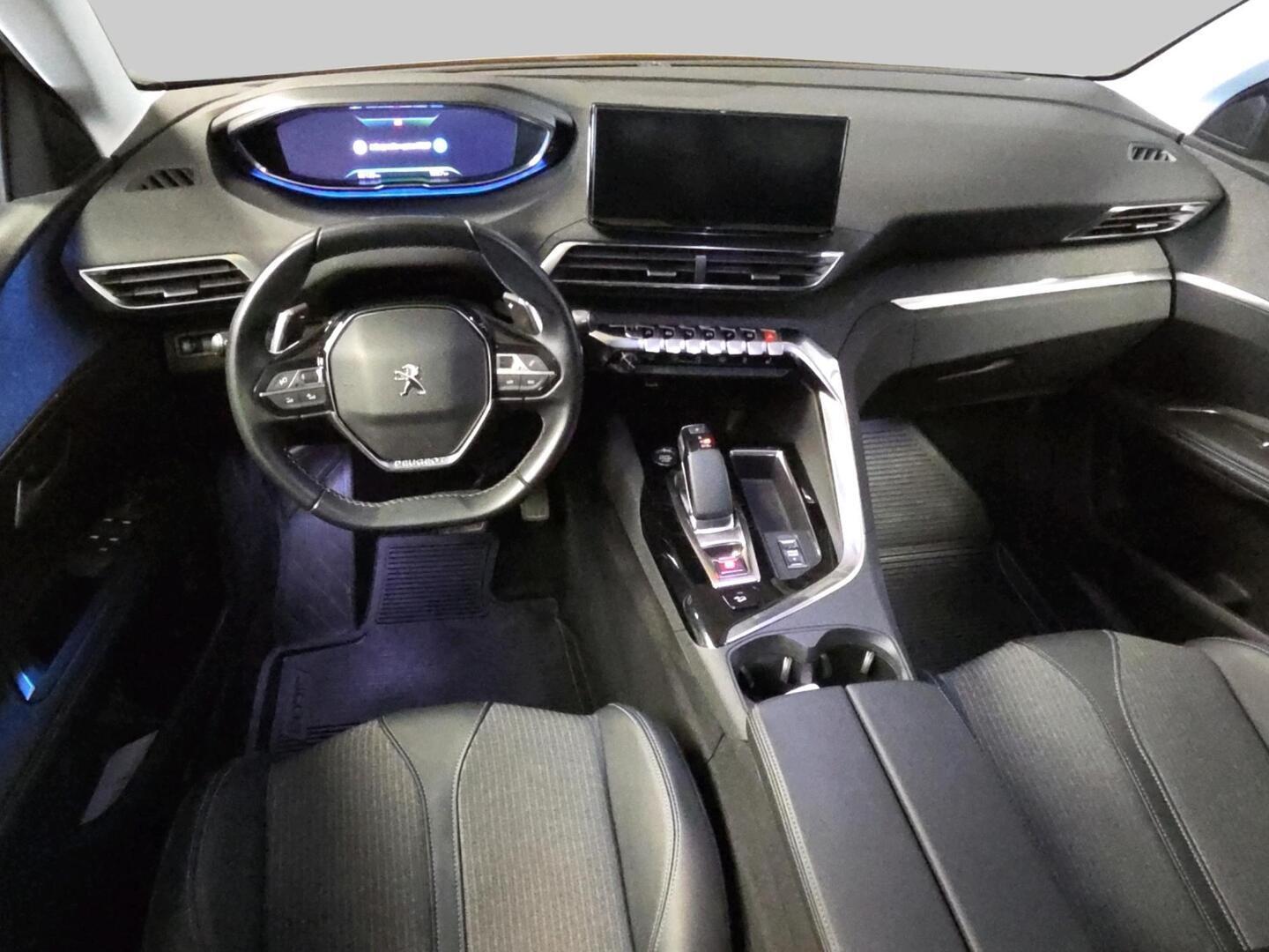 PEUGEOT 3008 2022