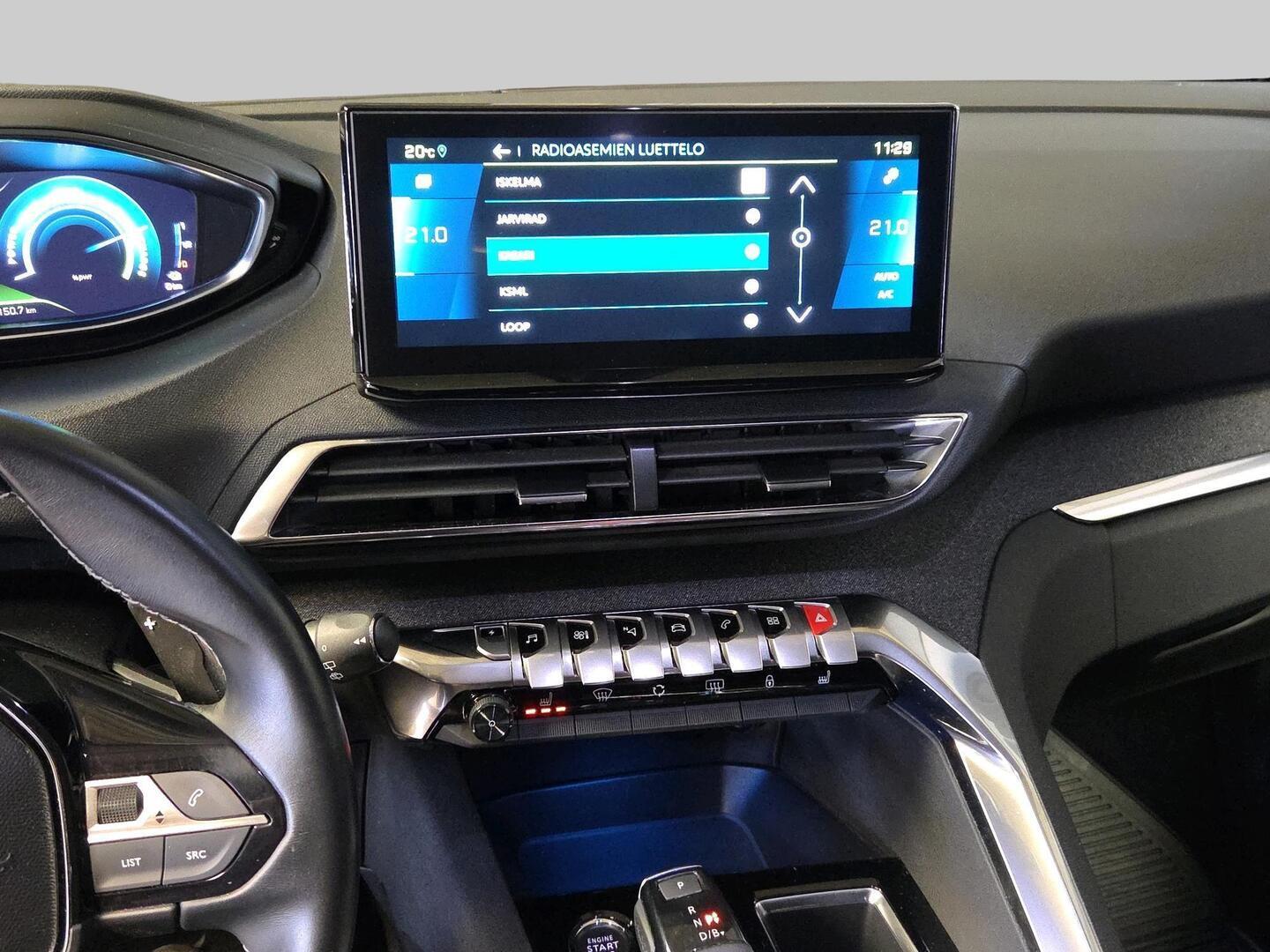 PEUGEOT 3008 2022