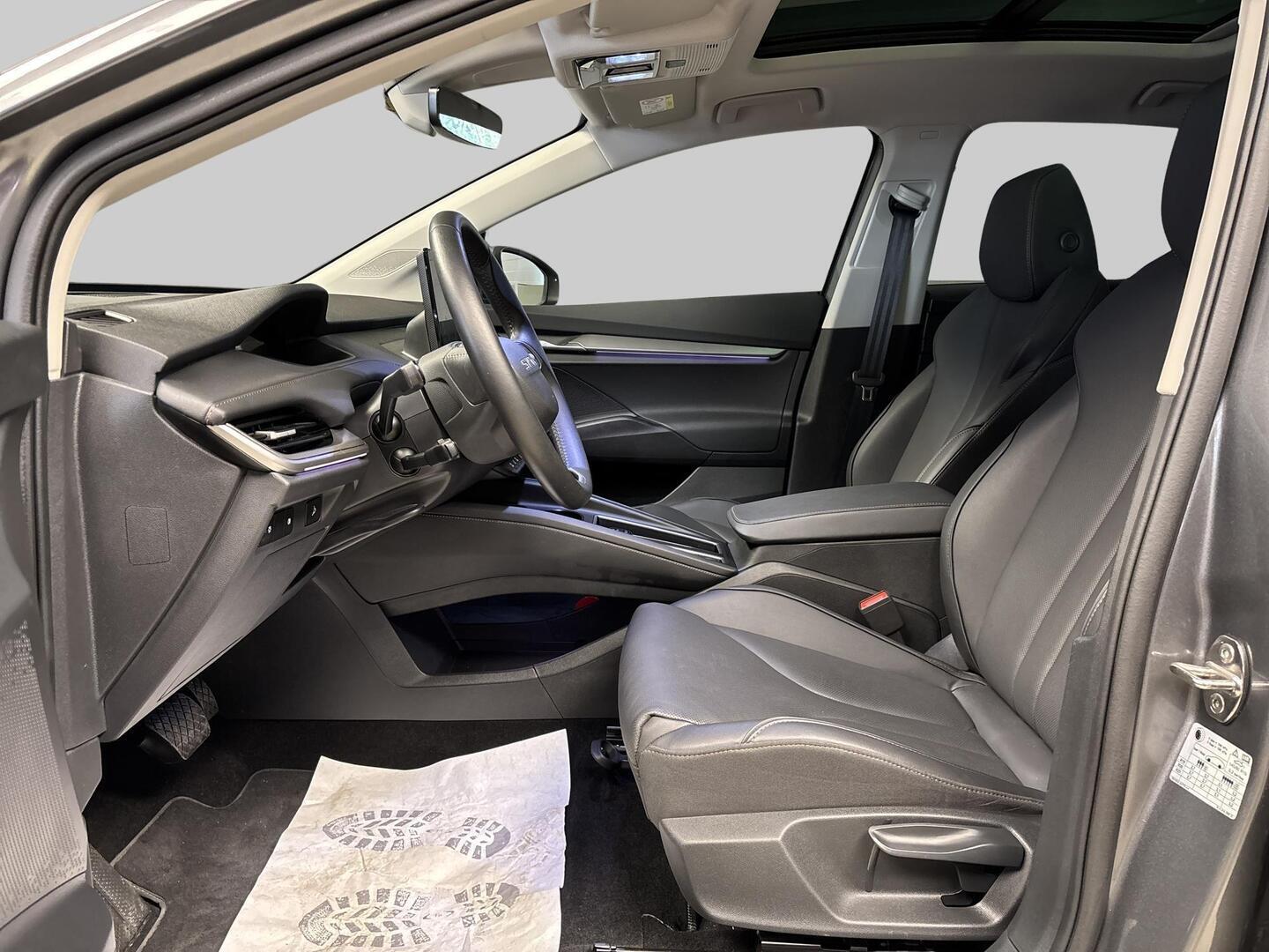 SKODA ENYAQ 2025