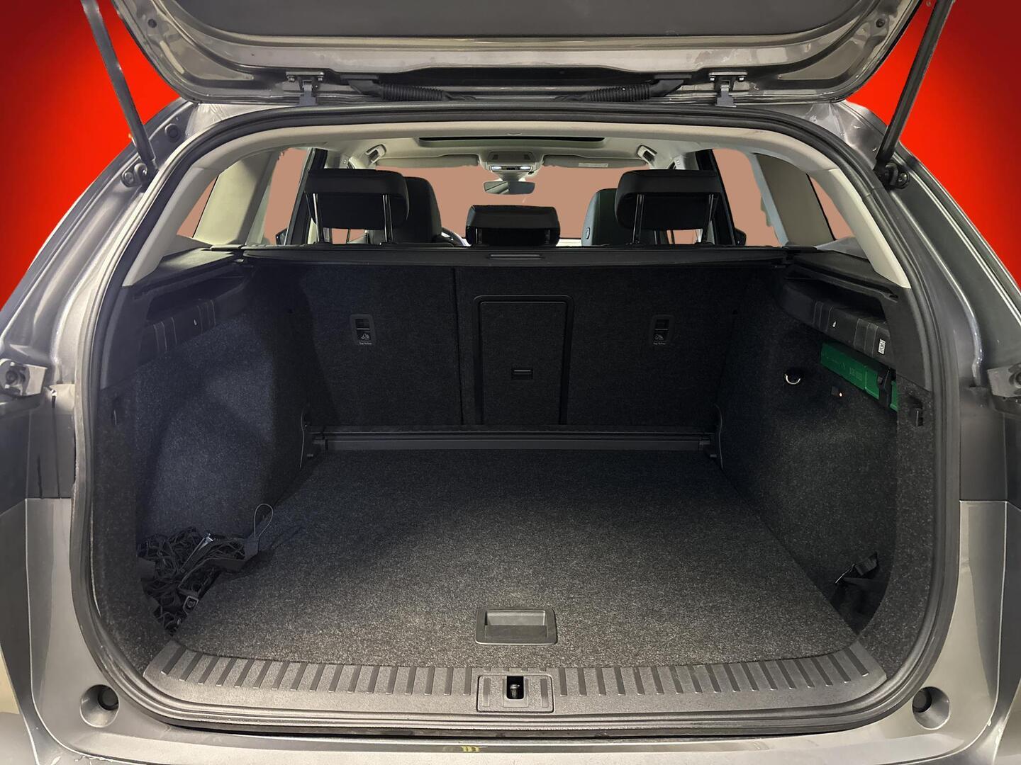 SKODA ENYAQ 2025