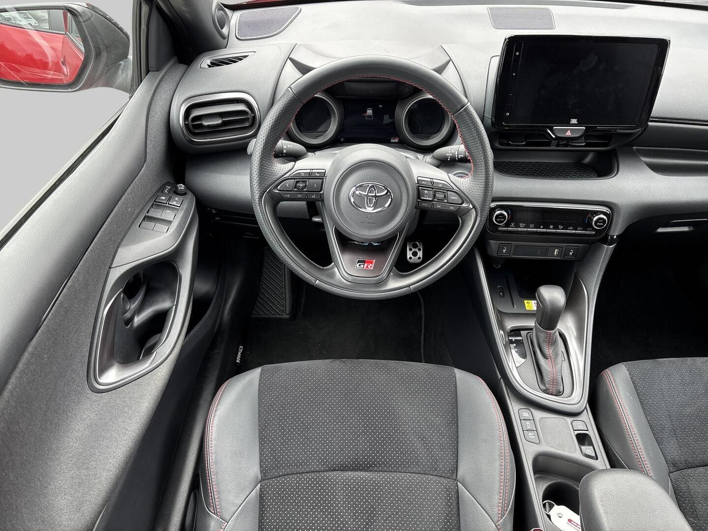 TOYOTA YARIS 2022