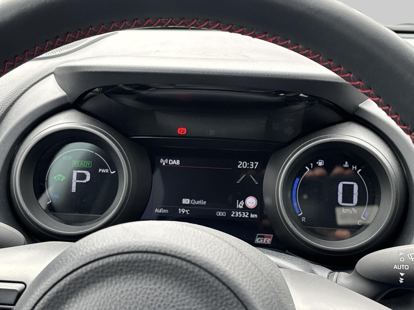 TOYOTA YARIS 2022