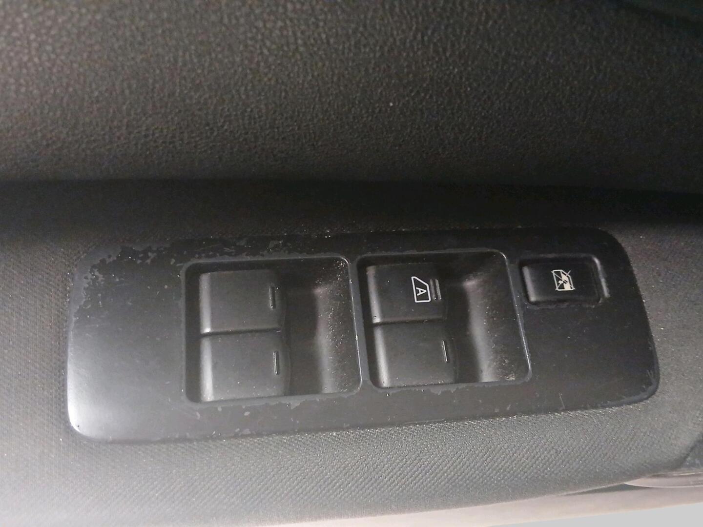 NISSAN Qashqai 2008