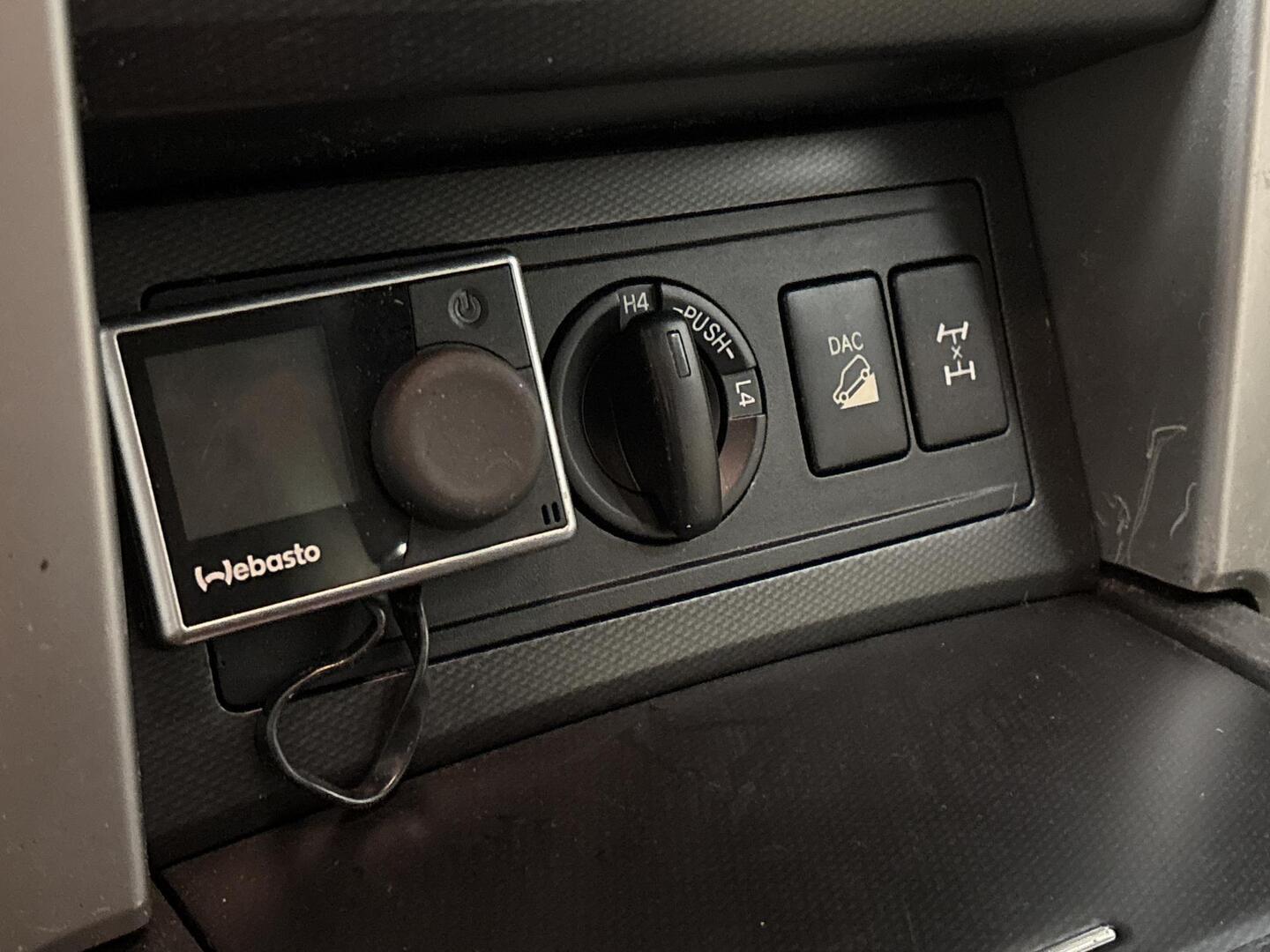 TOYOTA Land Cruiser 2010