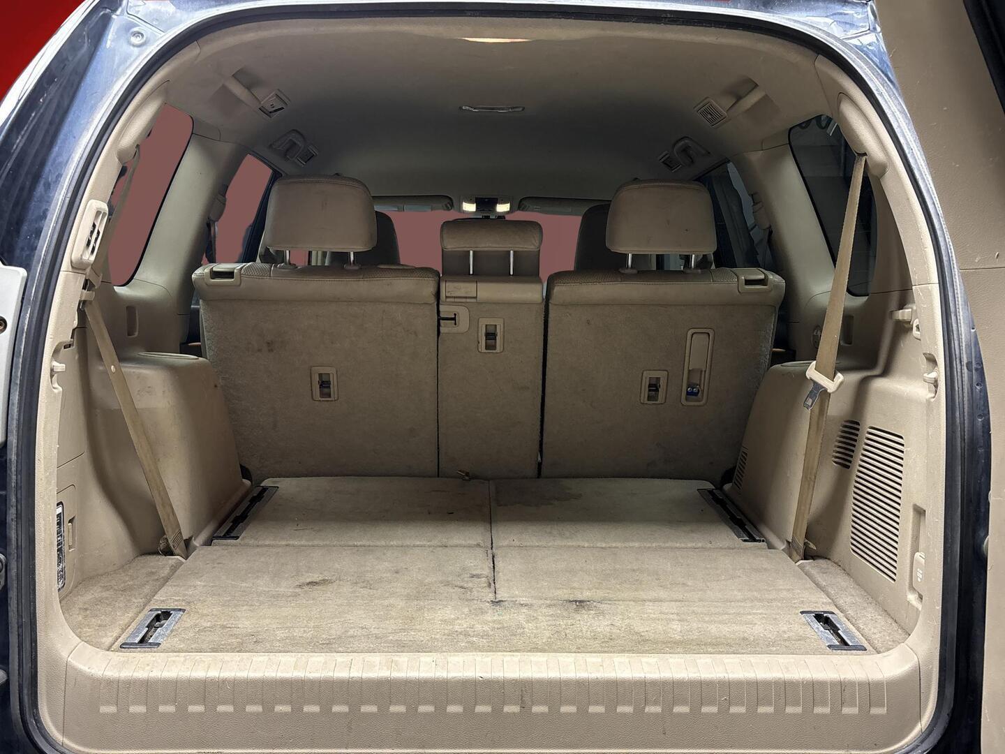 TOYOTA Land Cruiser 2010
