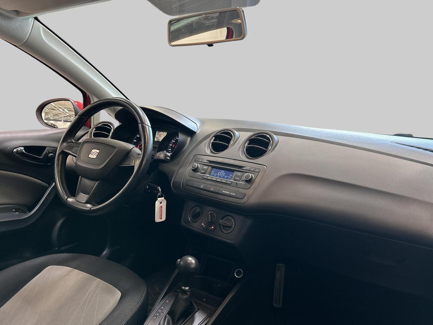 SEAT Ibiza ST 2013