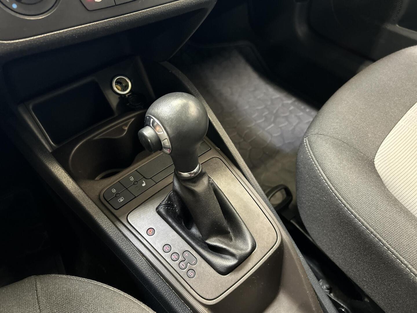SEAT Ibiza ST 2013