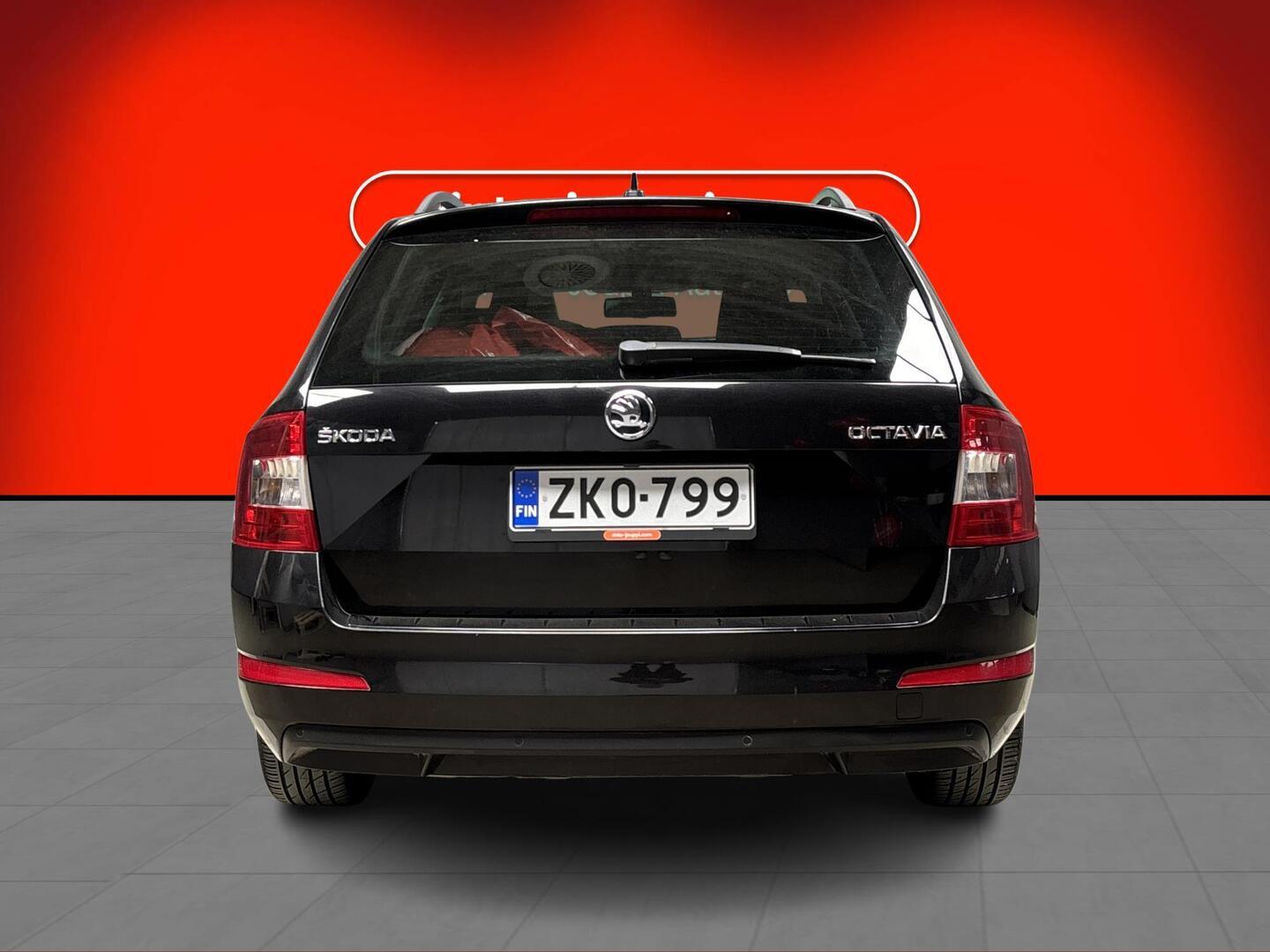 SKODA Octavia 2015