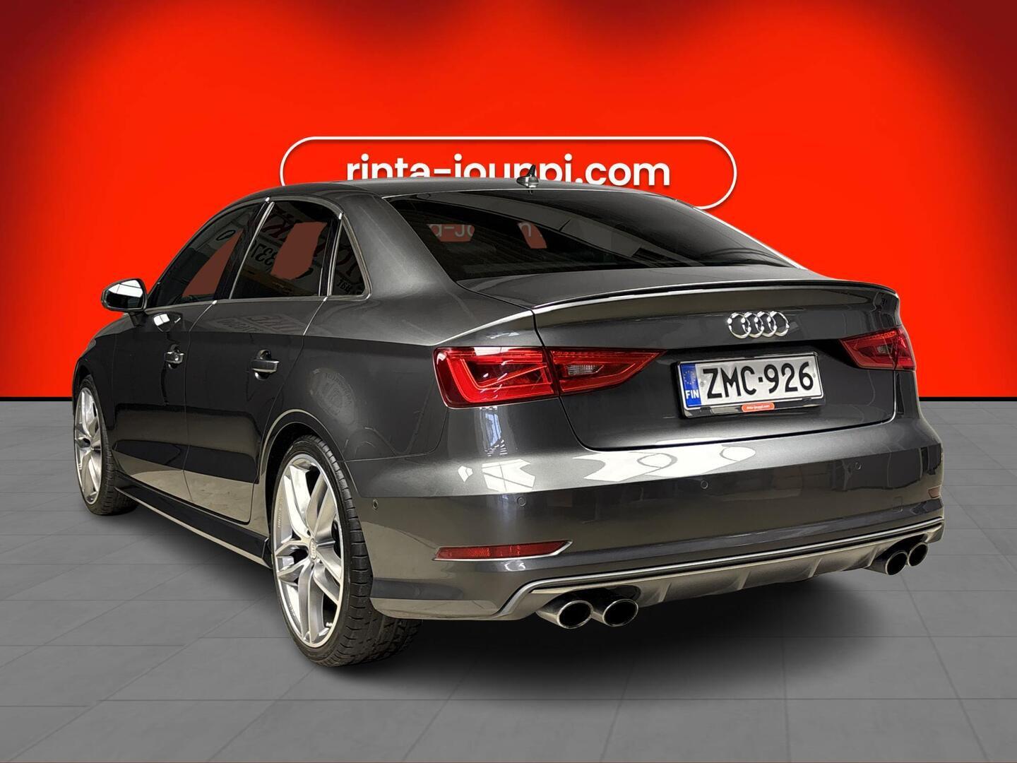 AUDI S3 2015