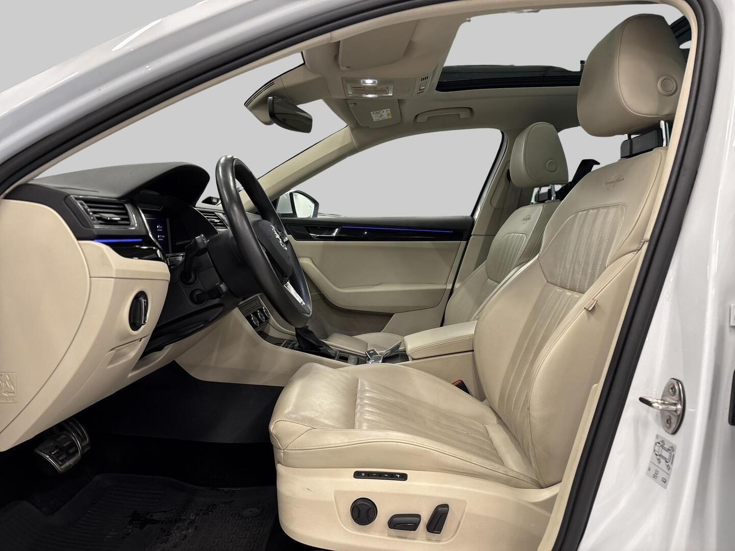 SKODA Superb 2019