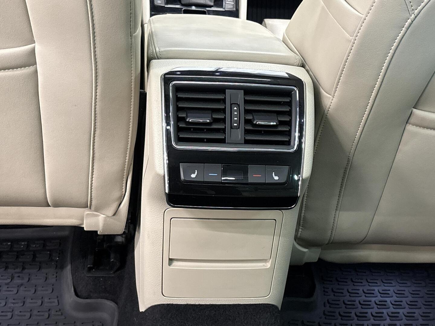 SKODA Superb 2019