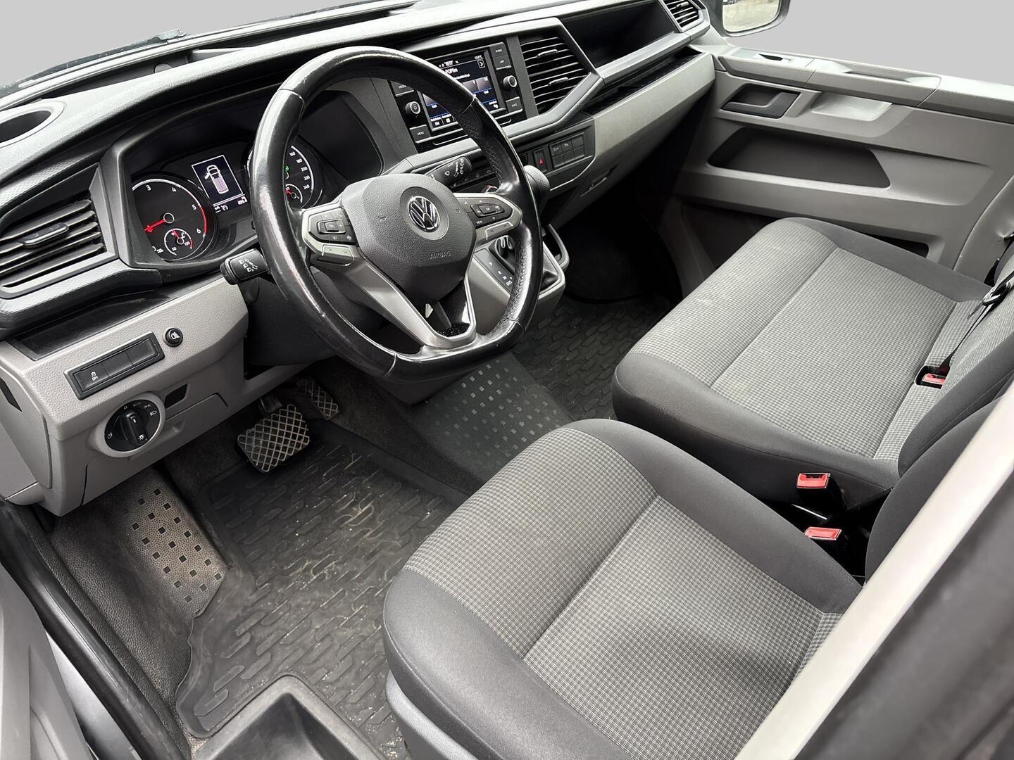 VOLKSWAGEN Transporter 2020