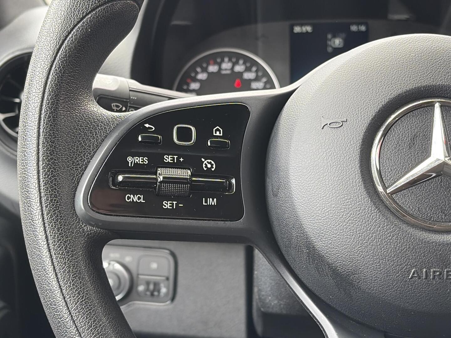 MERCEDES-BENZ Sprinter 2022