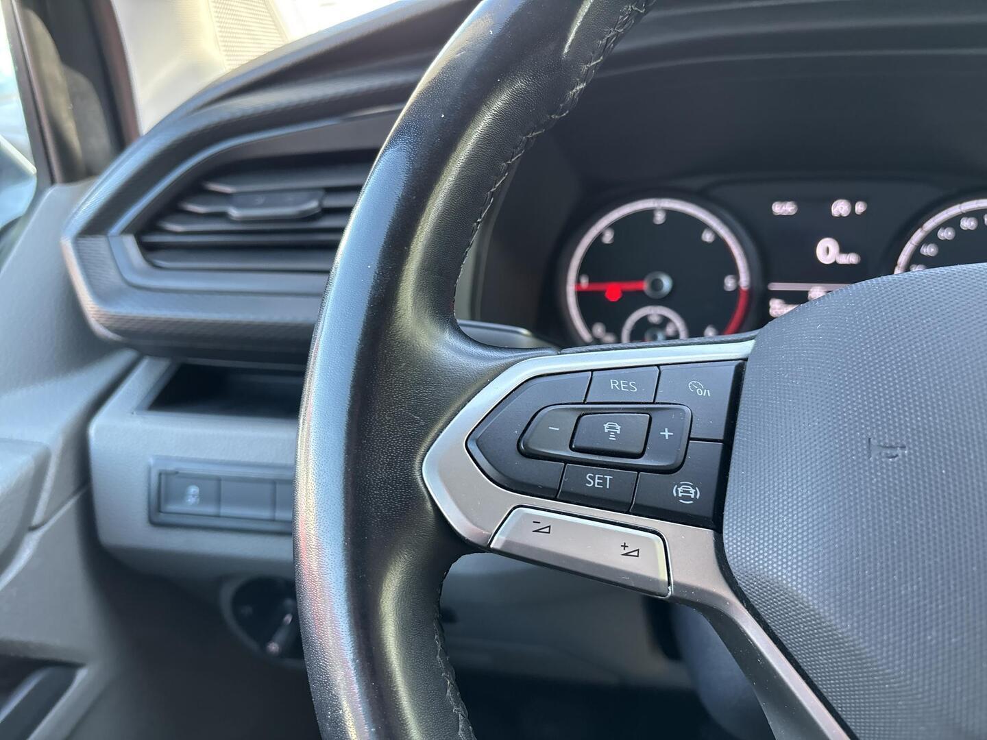 VOLKSWAGEN Transporter 2022