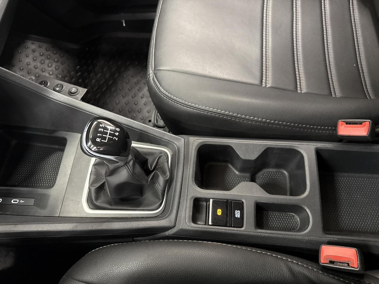 VOLKSWAGEN Caddy 2025