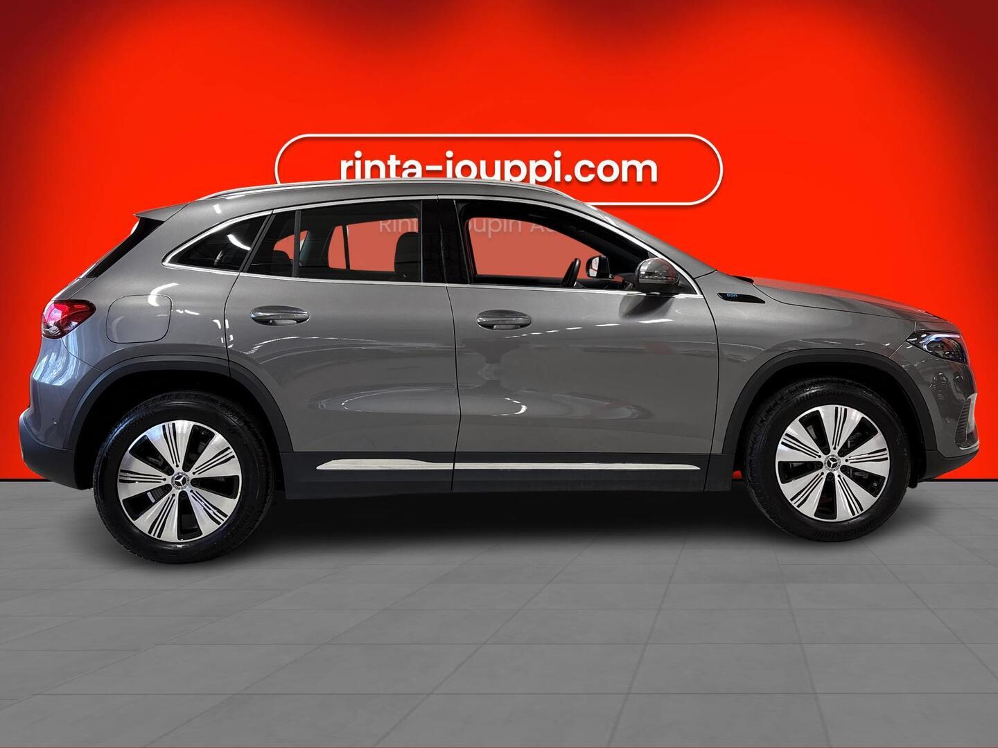 MERCEDES-BENZ EQA 2022