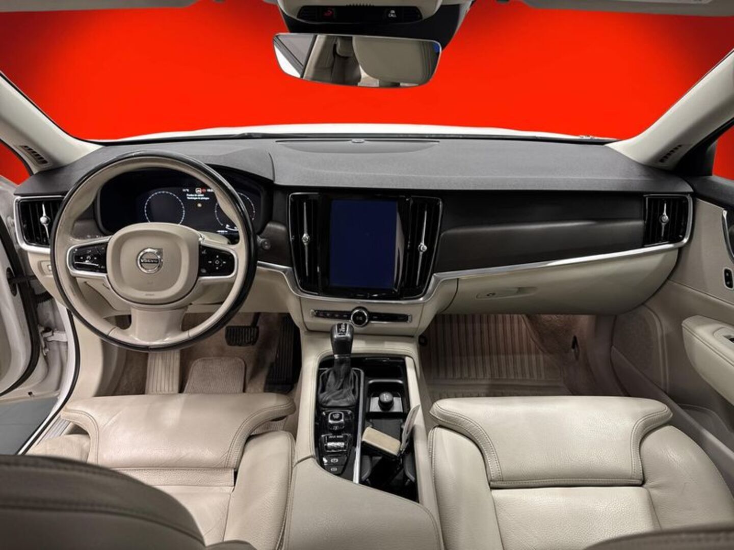 VOLVO V90 CROSS COUNTRY 2017