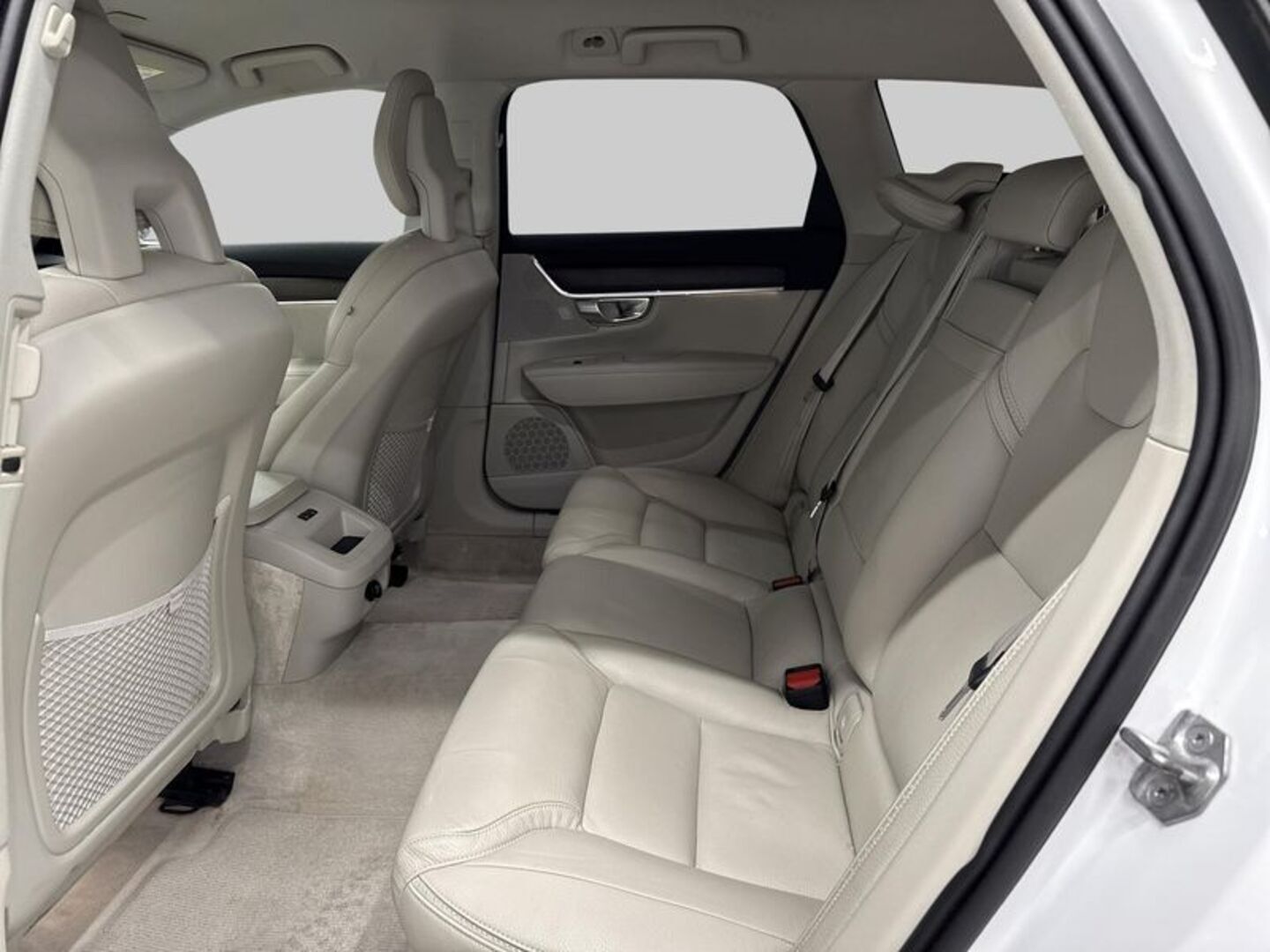VOLVO V90 CROSS COUNTRY 2017