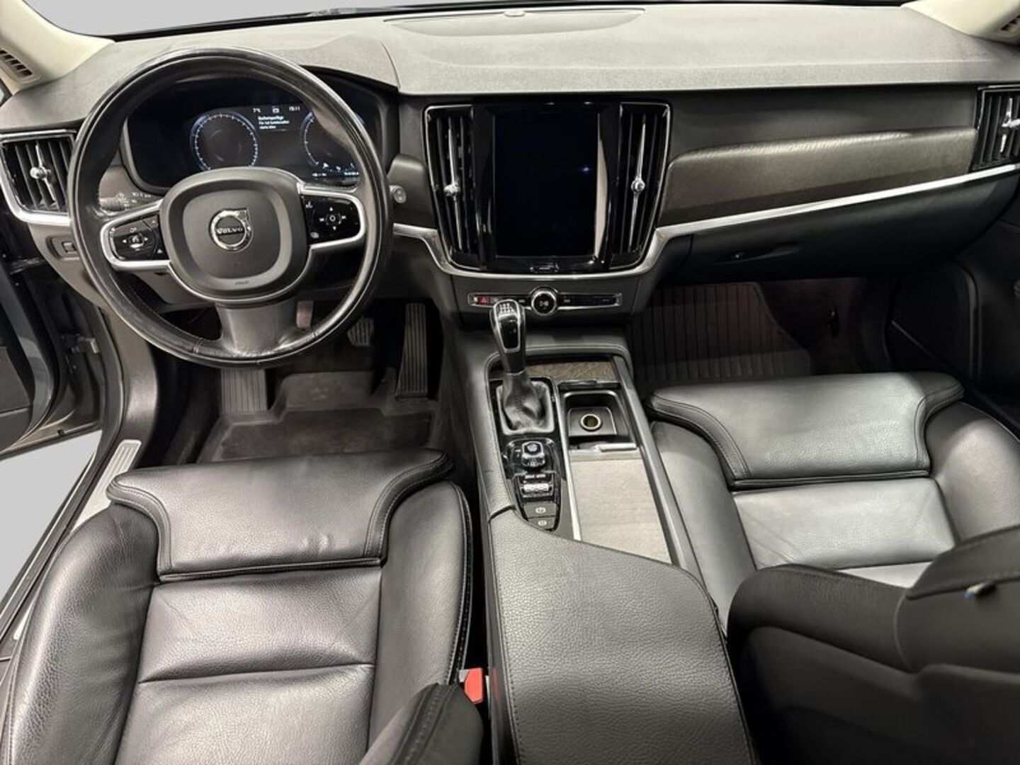 VOLVO V90 CROSS COUNTRY 2018