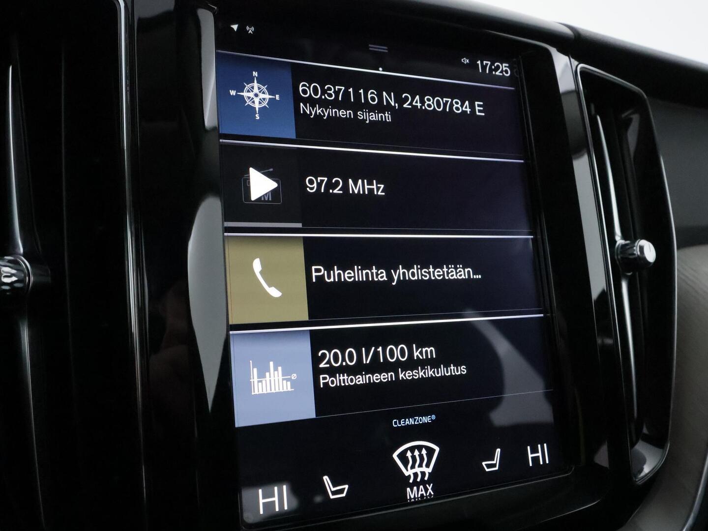 VOLVO XC60 2018
