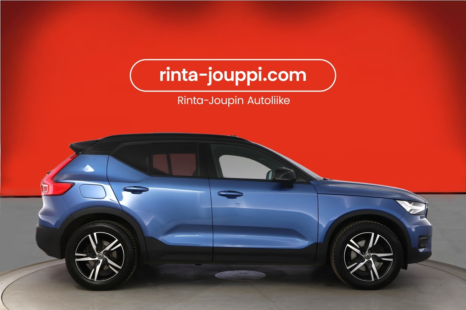 VOLVO XC40 2020