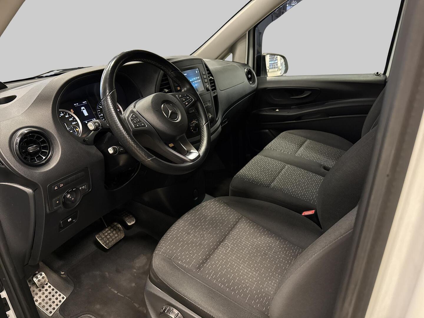 MERCEDES-BENZ VITO 2021