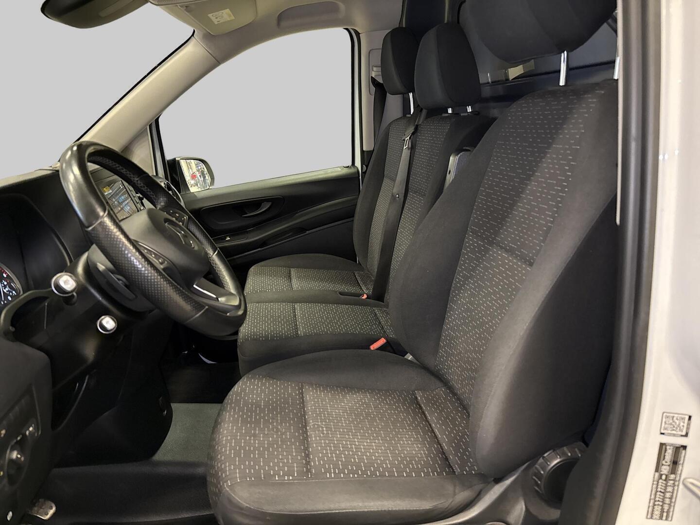 MERCEDES-BENZ VITO 2021