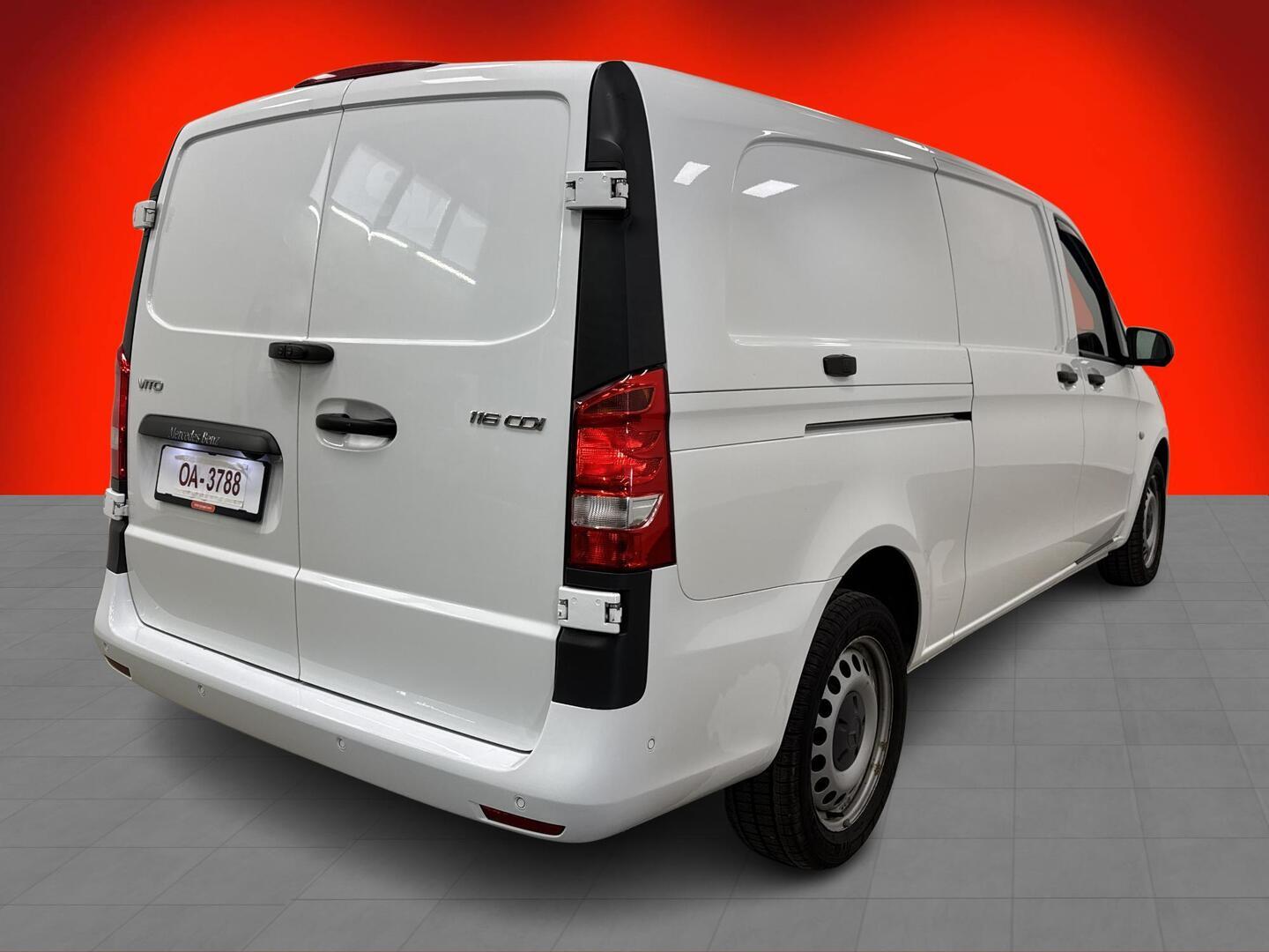 MERCEDES-BENZ VITO 2021