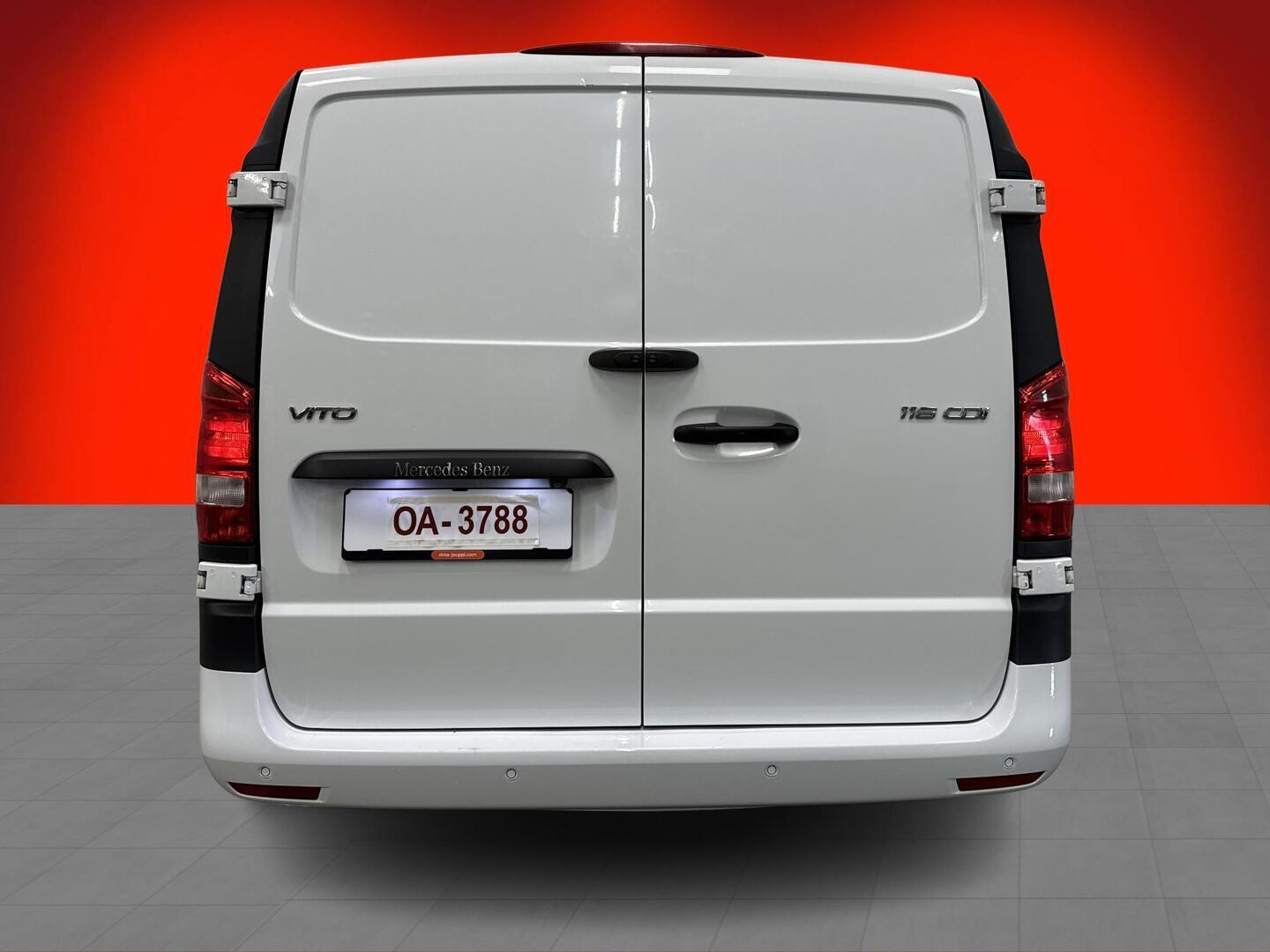 MERCEDES-BENZ VITO 2021