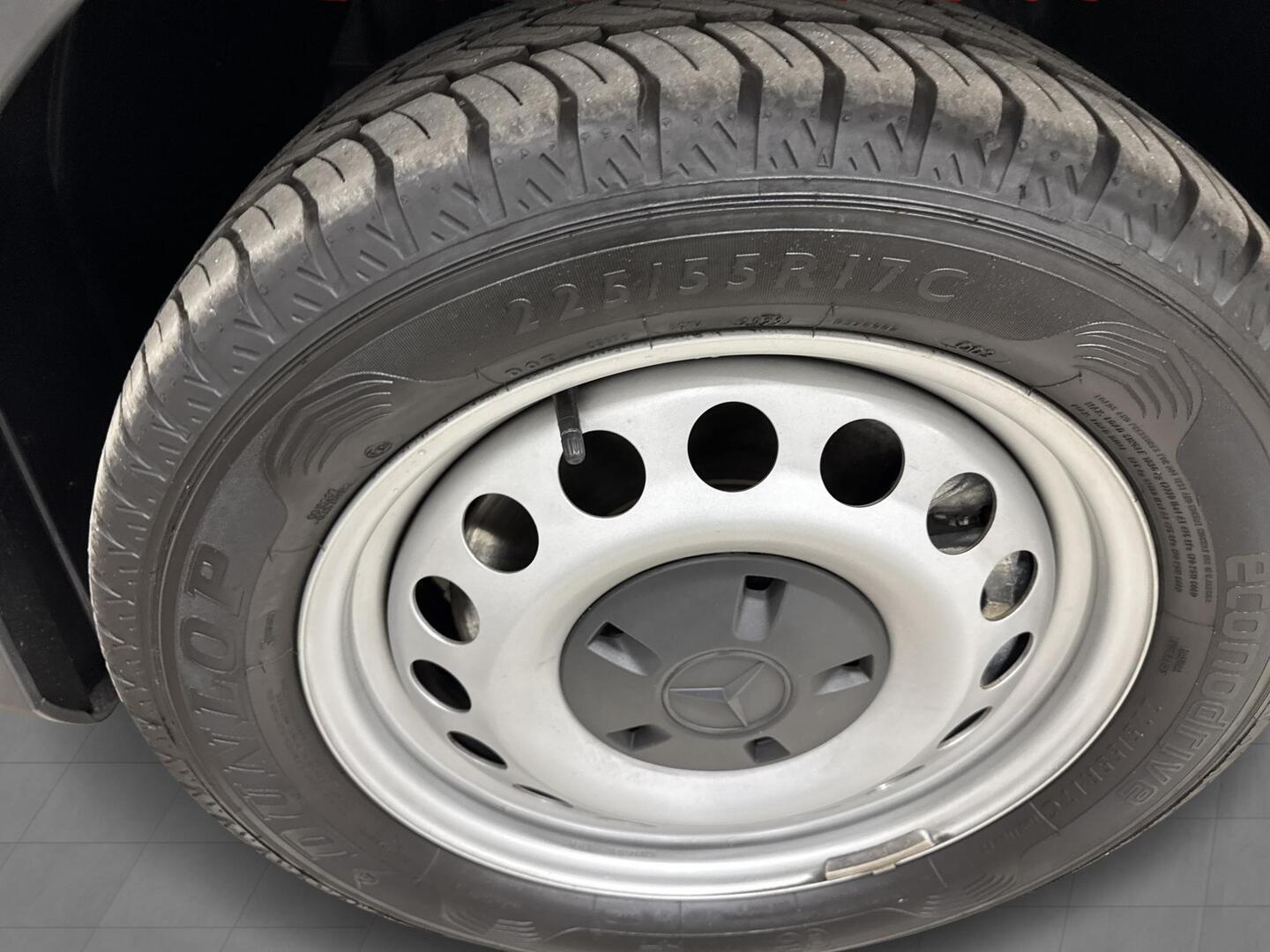 MERCEDES-BENZ VITO 2023