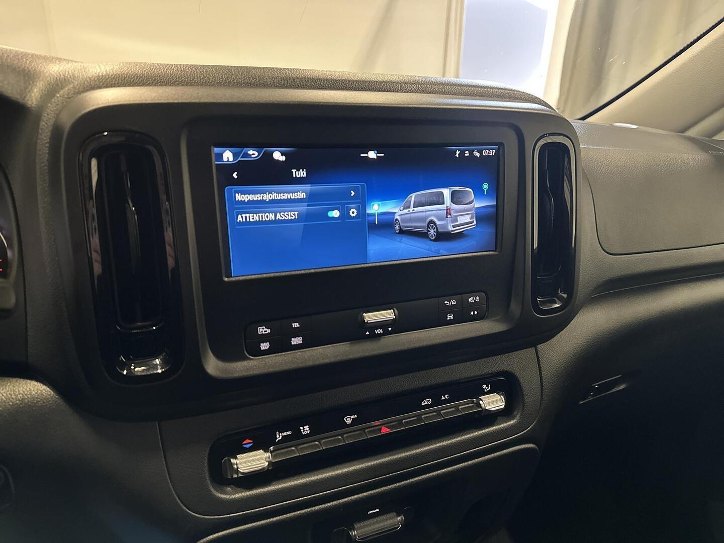 MERCEDES-BENZ VITO 2025