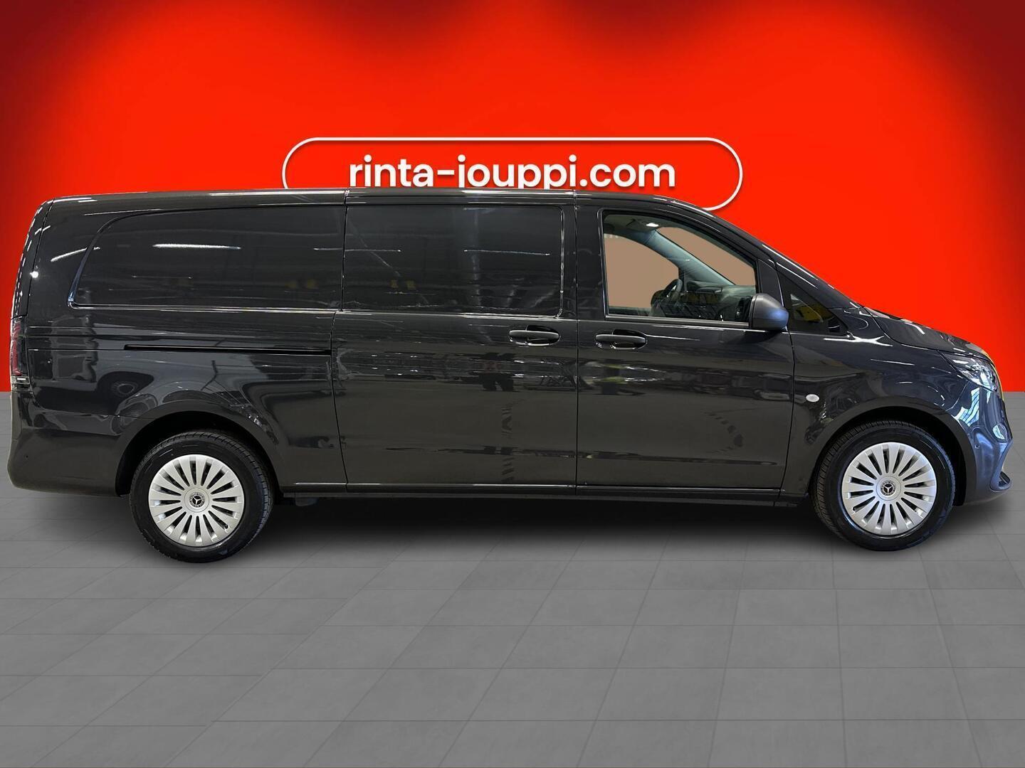 MERCEDES-BENZ VITO 2025