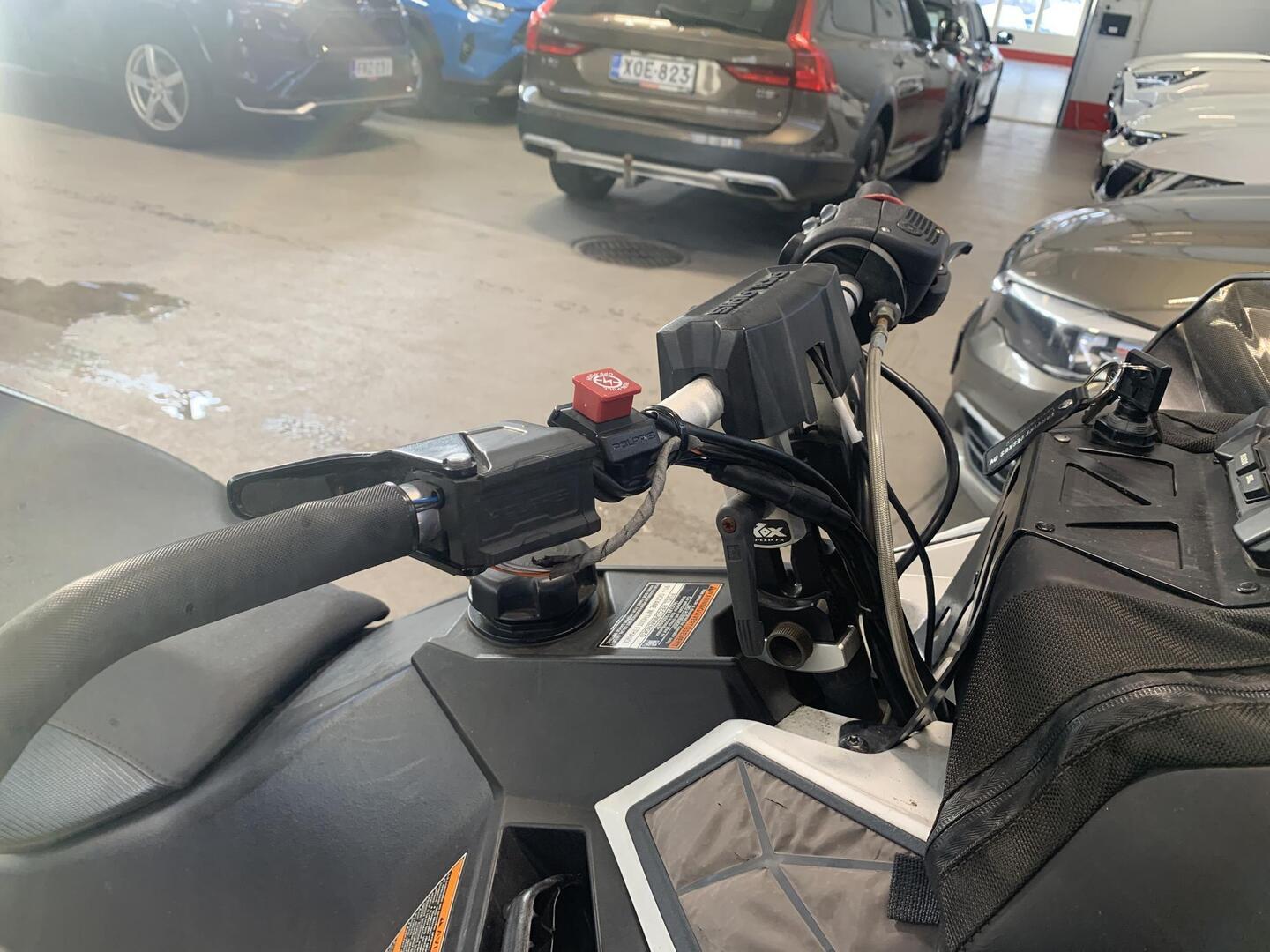 POLARIS Switchback 2013