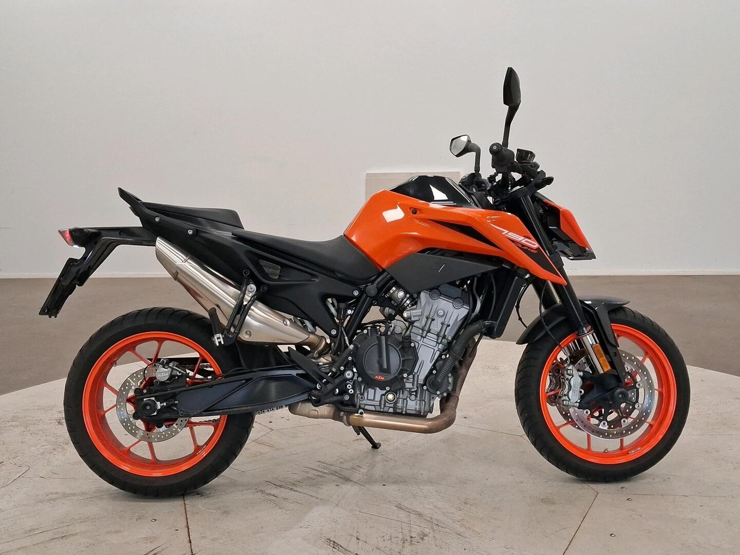 KTM 790 2021