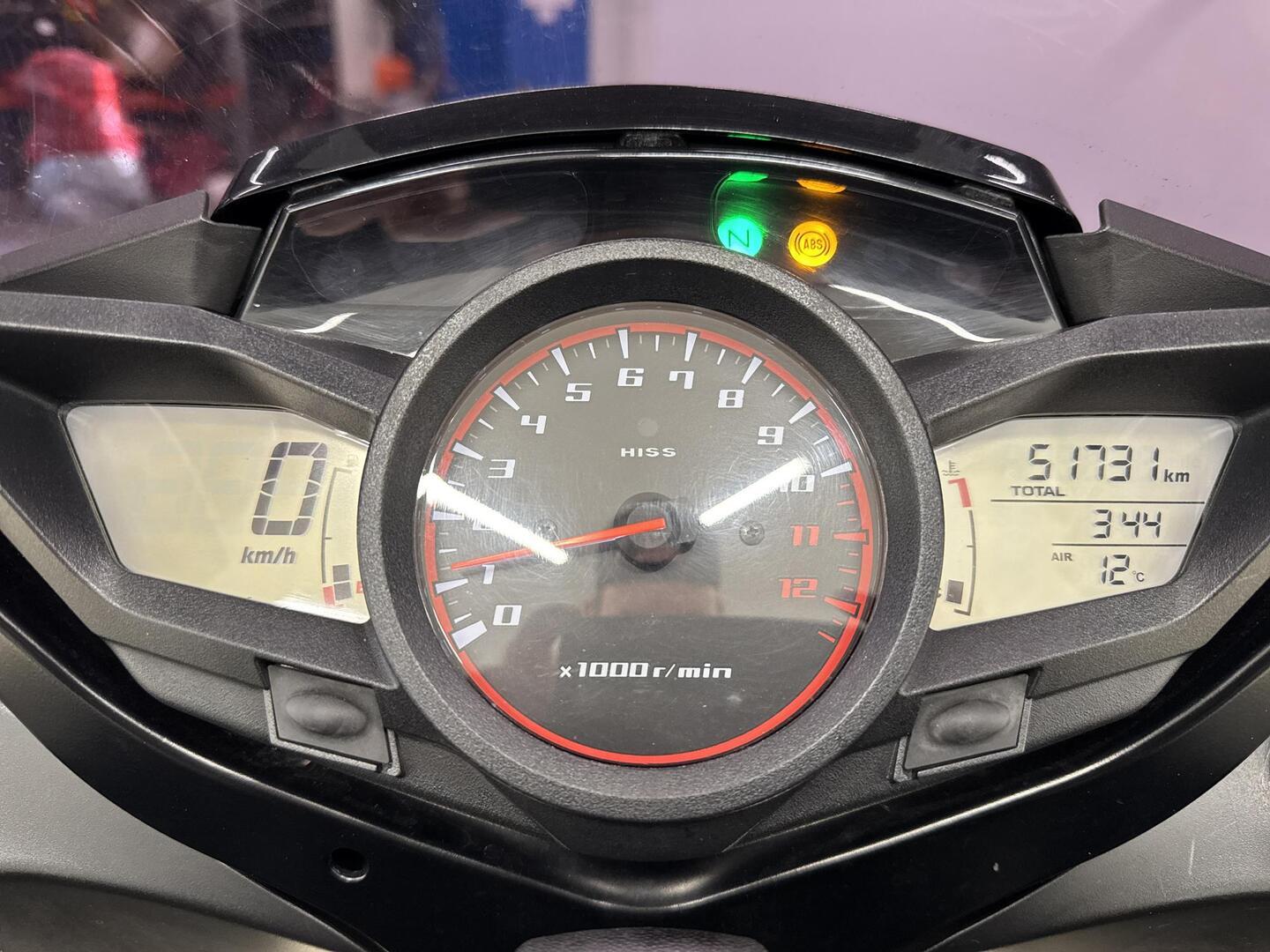 HONDA VFR 2011
