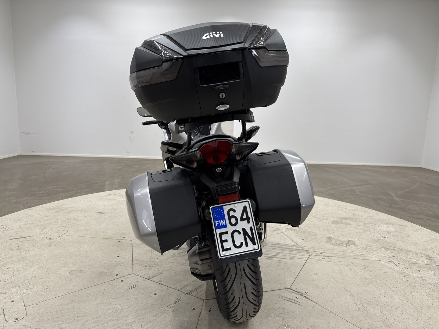 HONDA VFR 2011