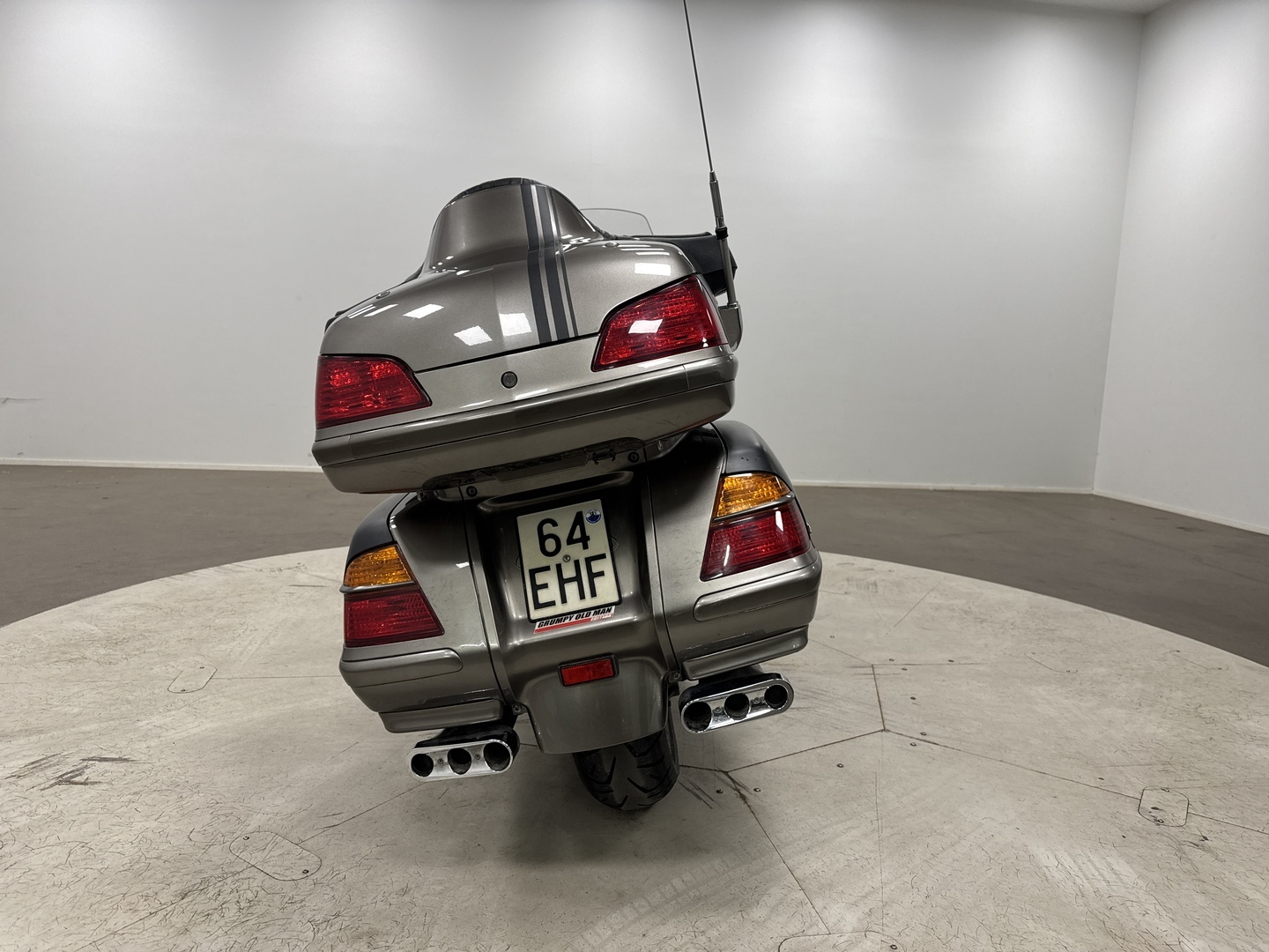 HONDA GL 2005