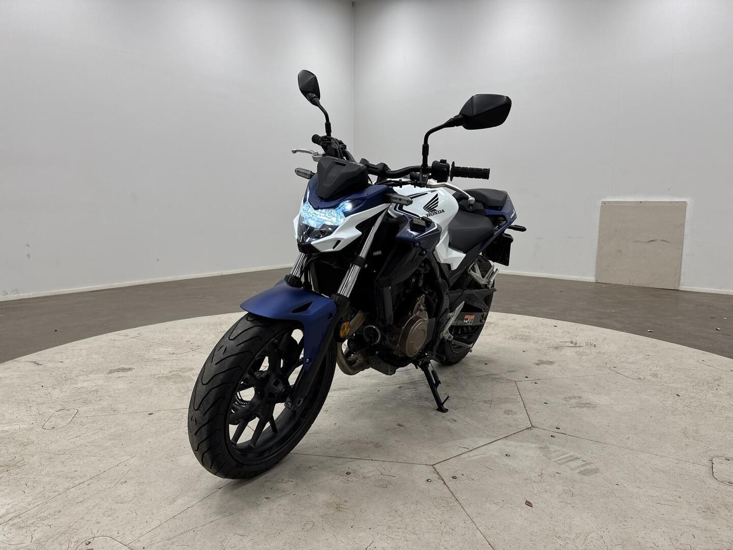 HONDA CB 2020