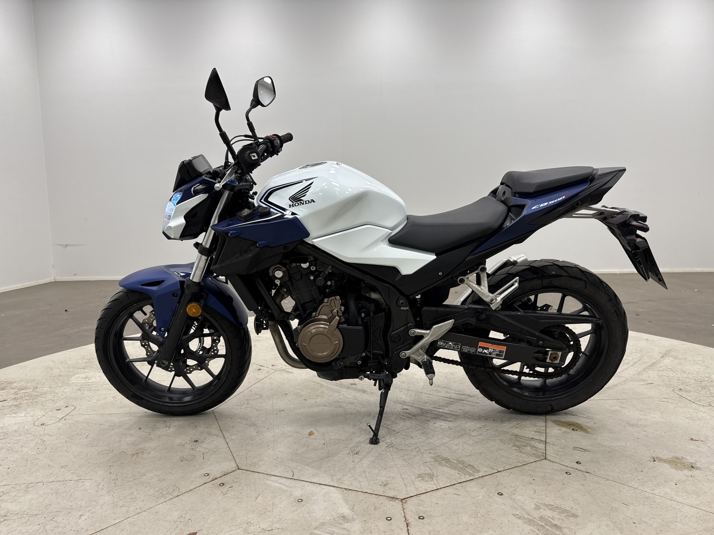 HONDA CB 2020