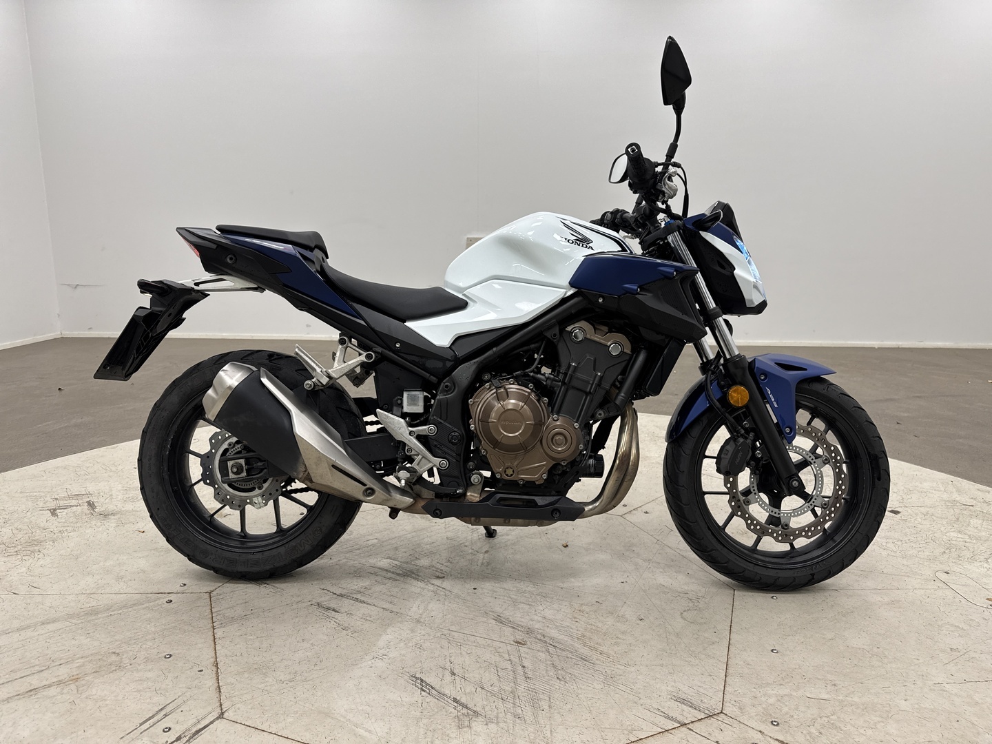HONDA CB 2020
