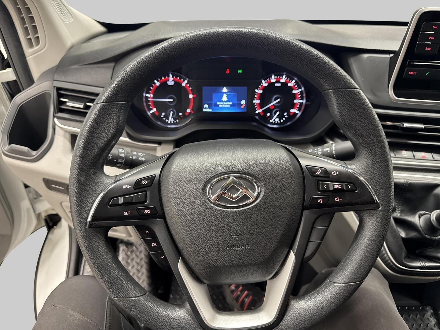 MAXUS DELIVER 9 2022