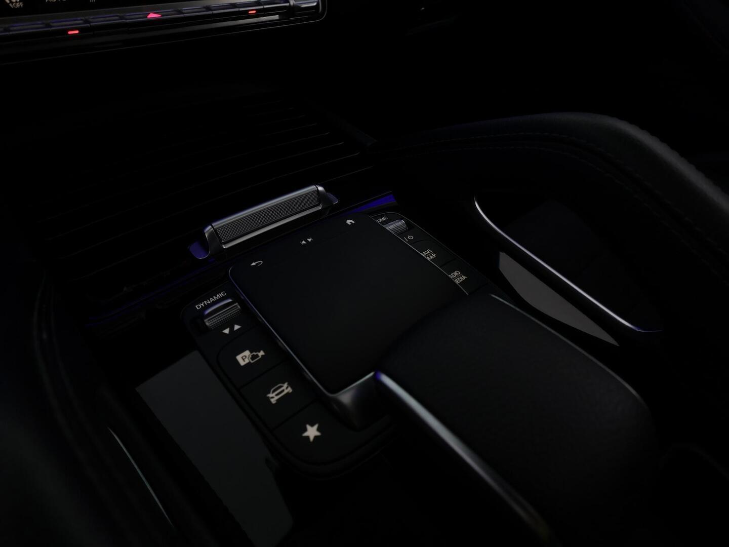 MERCEDES-BENZ GLE 2021
