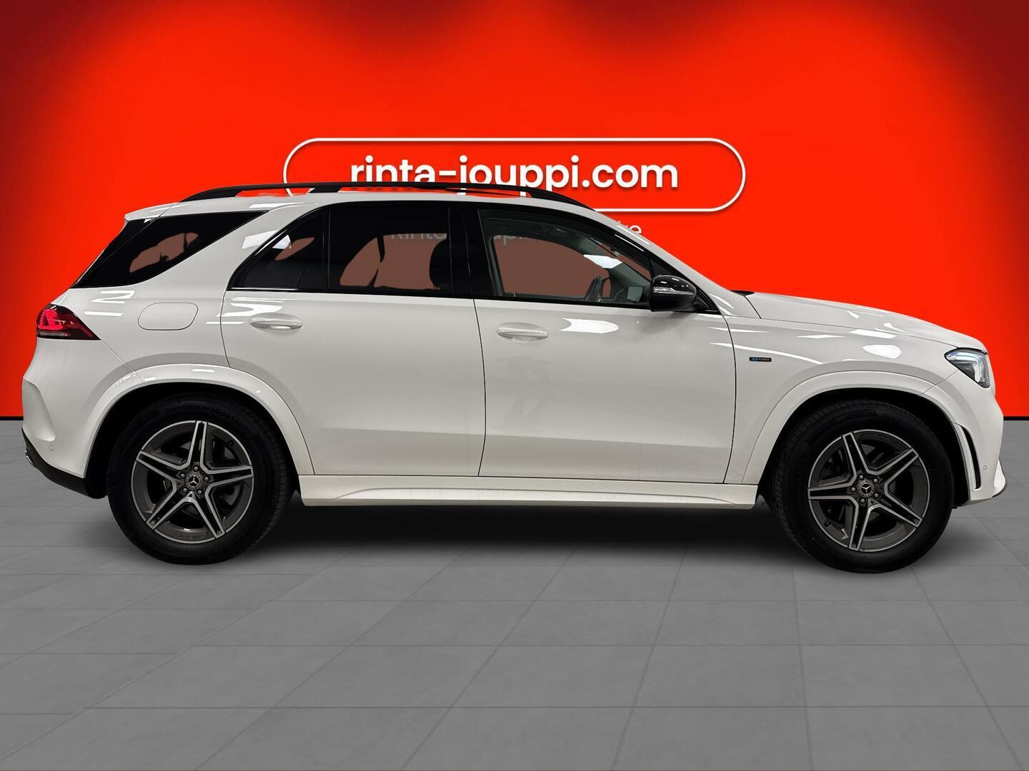 MERCEDES-BENZ GLE 2021