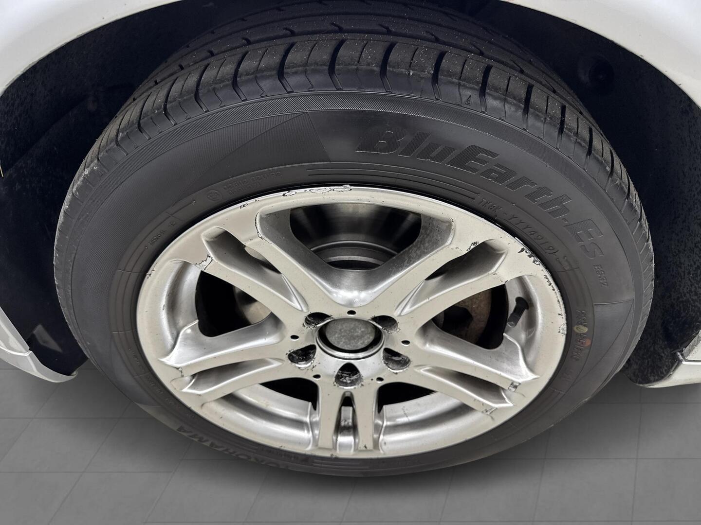 MERCEDES-BENZ C 2006