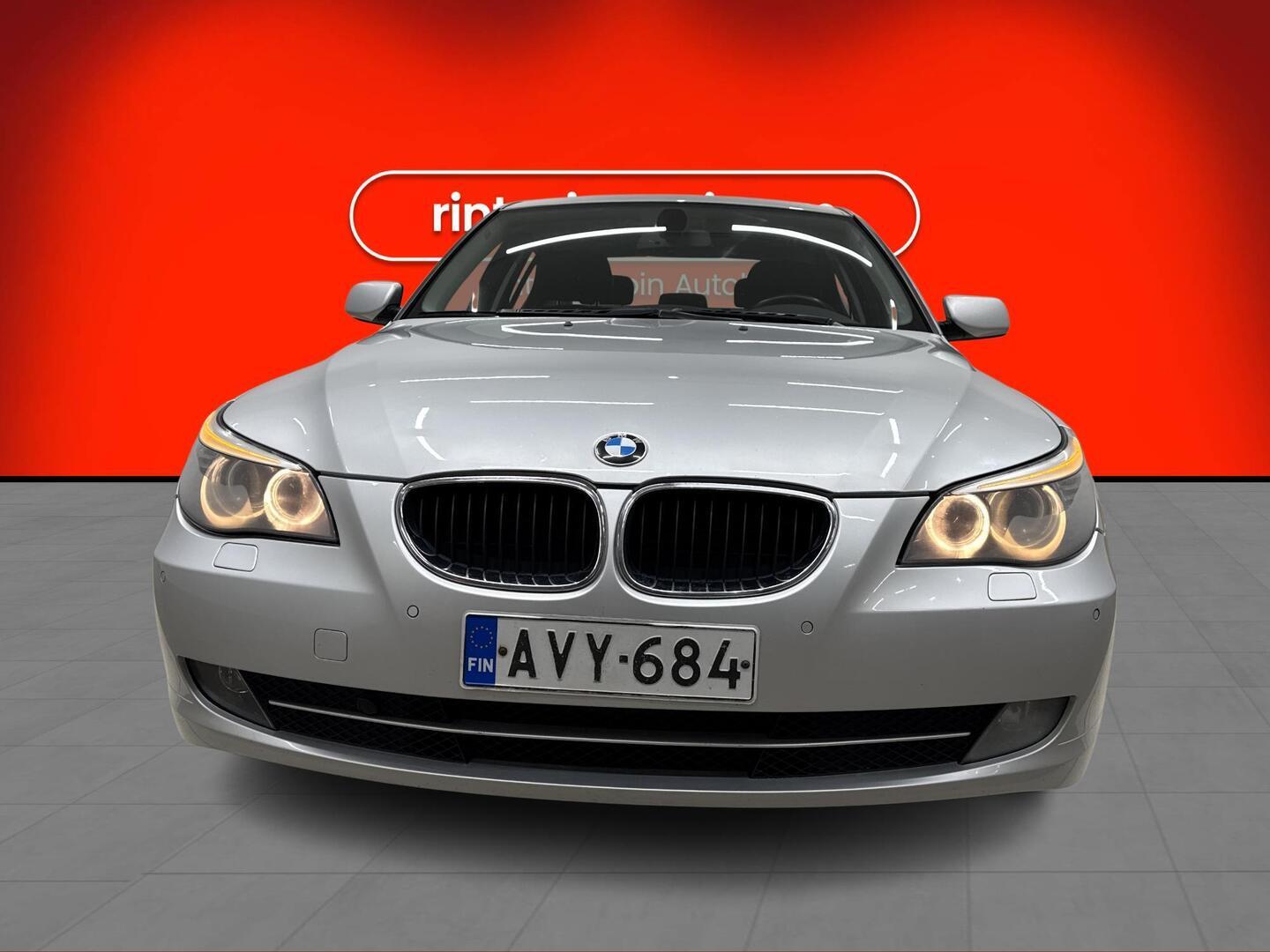 BMW 520 2009